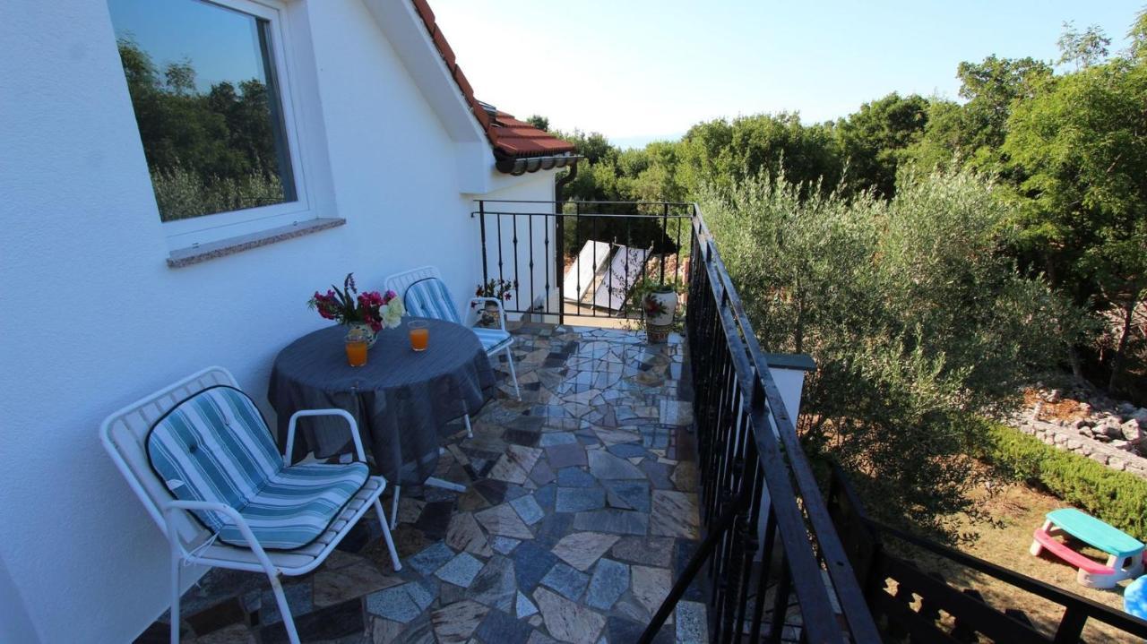 Apartments Marijana Srsici Exterior photo